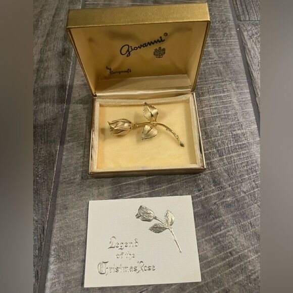 Vintage Giovanni by Longcraft “ Legend of the Christmas Rose”. Gold tone Rose - Picture 2 of 5